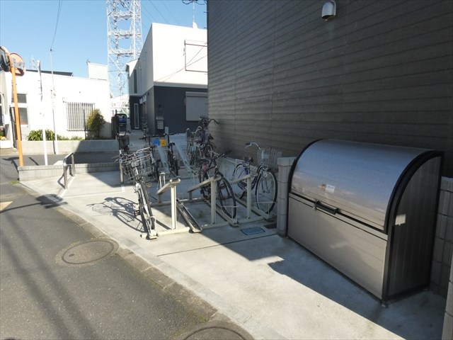 リブリ・瑋進 その他5