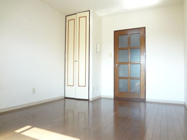 サンコーポラス坂本 ベッドルーム