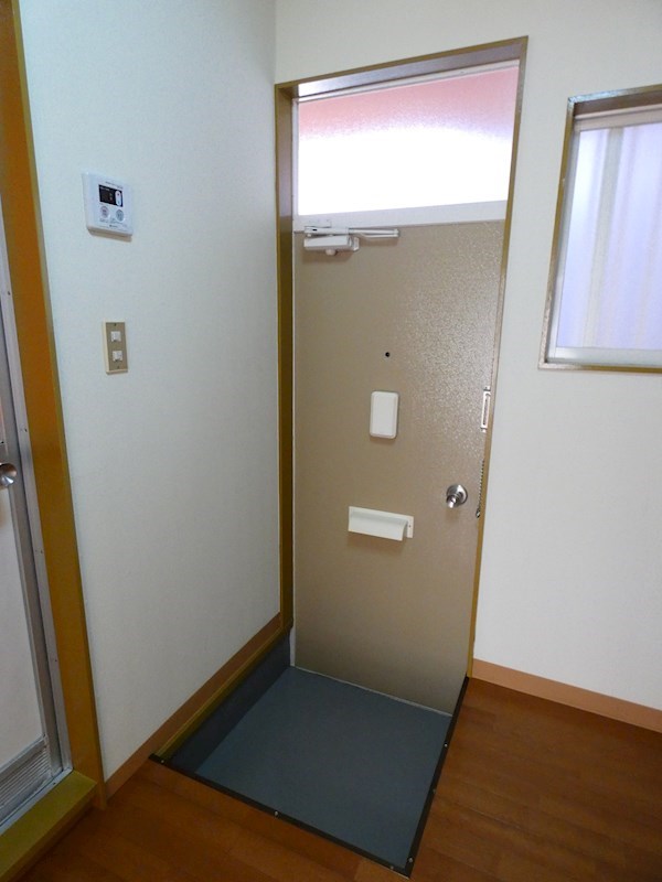 テラスENJU 玄関