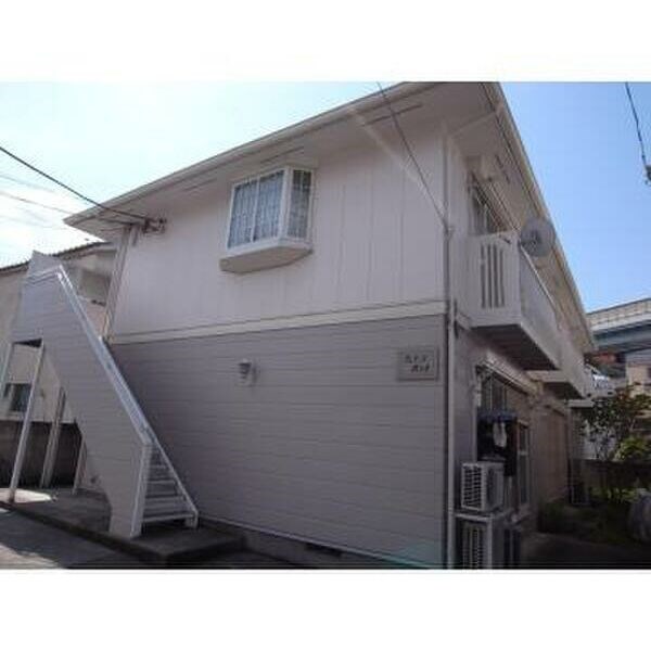 クレセント四ツ木  外観