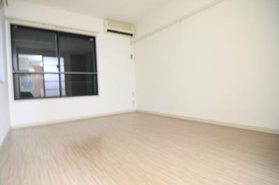 メゾンリジェール   リビング