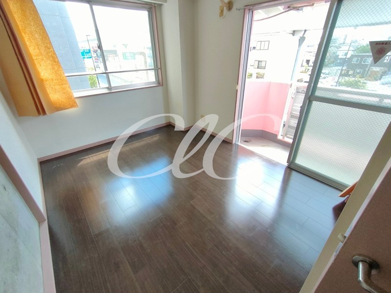 オフィシャルレジデンス  リビング