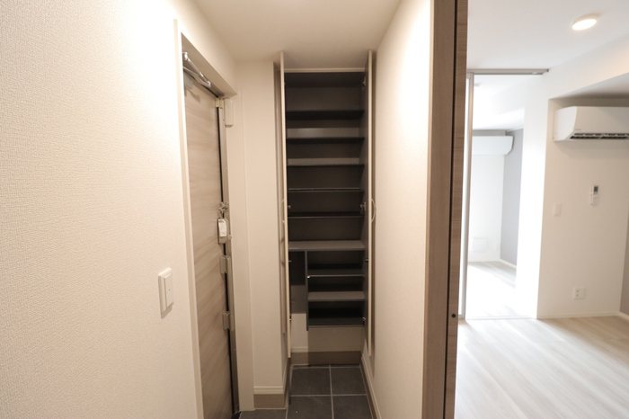 セレスティア亀有 玄関