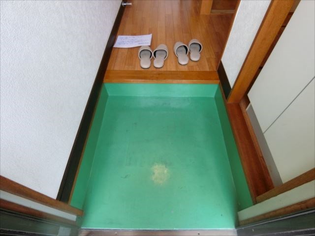 ユアーズ３ 玄関