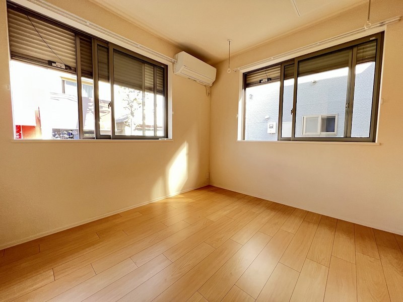 ハピネス７ ベッドルーム