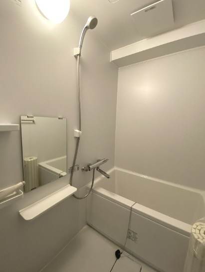 ティックハウス  風呂画像