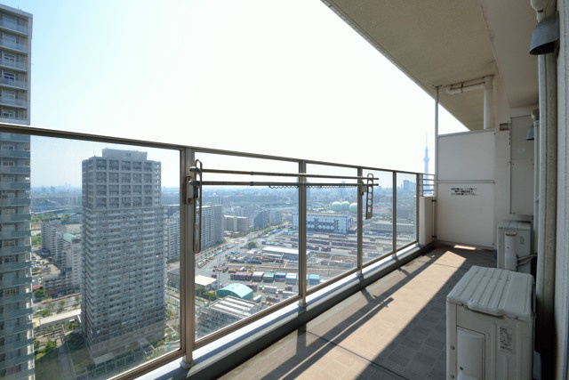ロイヤルパークスタワー南千住 ベランダ