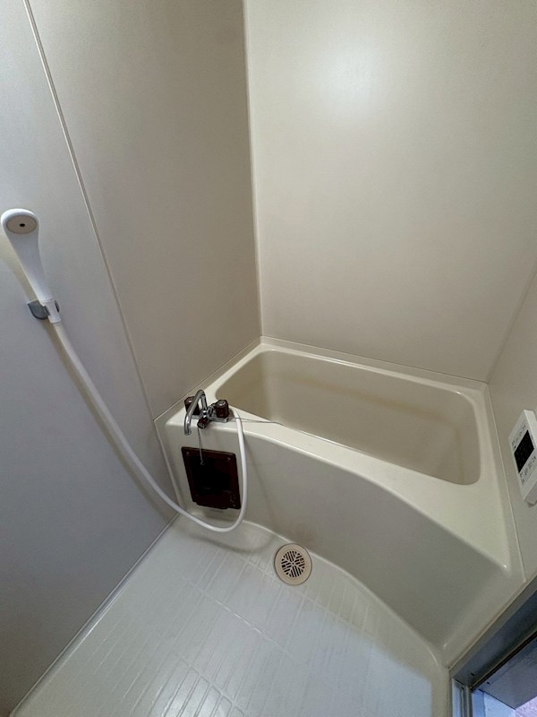 モアエクセレンス  風呂画像