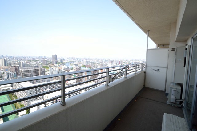 ロイヤルパークスタワー南千住 ベランダ
