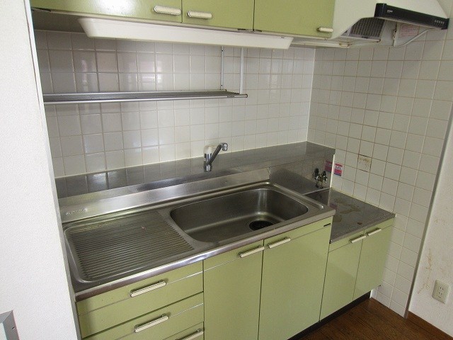 フォルジュ山田 キッチン