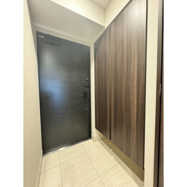 オープンレジデンシア北綾瀬コート 玄関