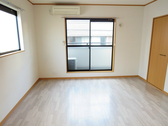 LS　CREW　J リビング