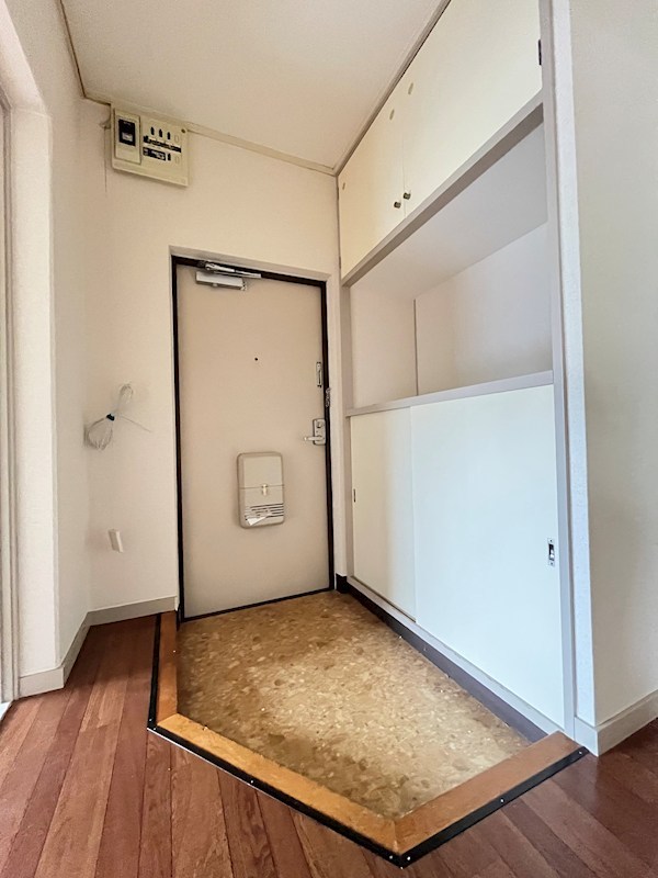 グリーンハイツ福島 玄関