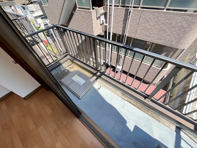 秋元第2ビル ベランダ