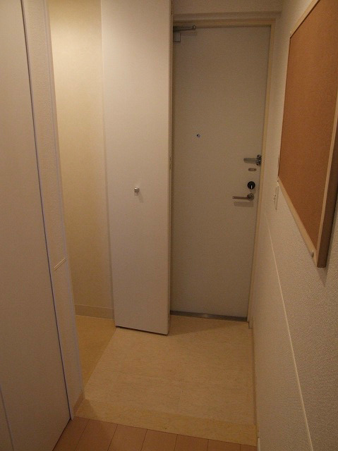 ロイヤルパークスタワー南千住 玄関