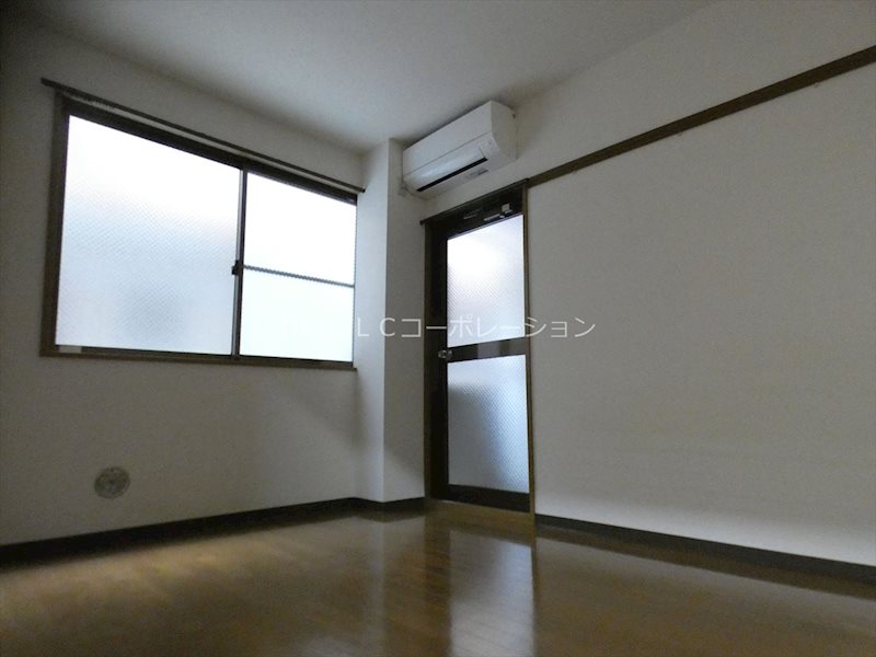 スプリング・サン リビング