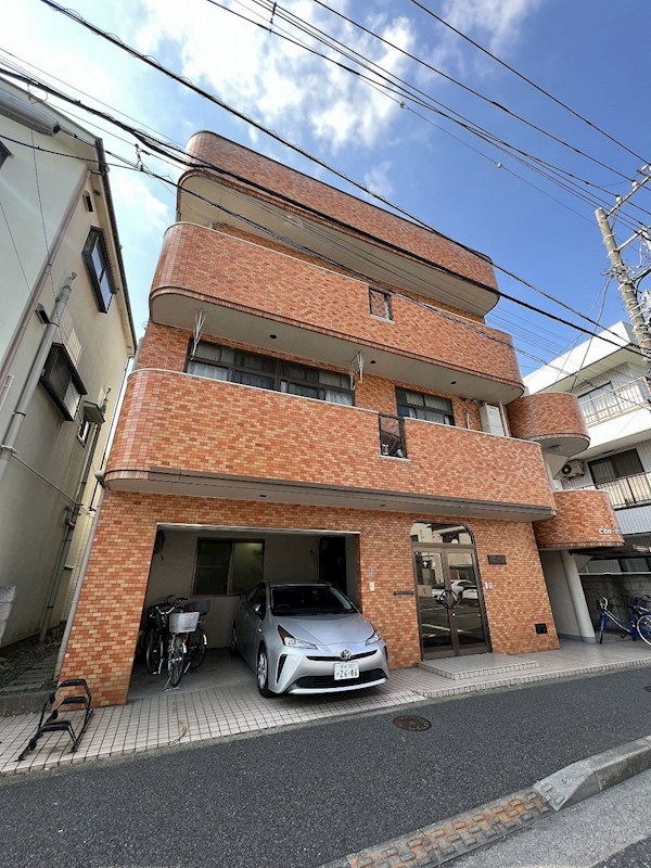 コムエイト 外観写真