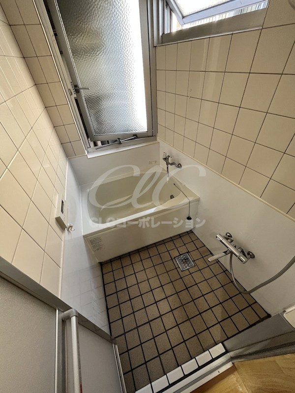 ワールドビル 風呂画像