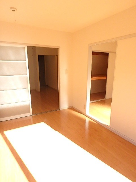 アビタシオン松江B ベッドルーム