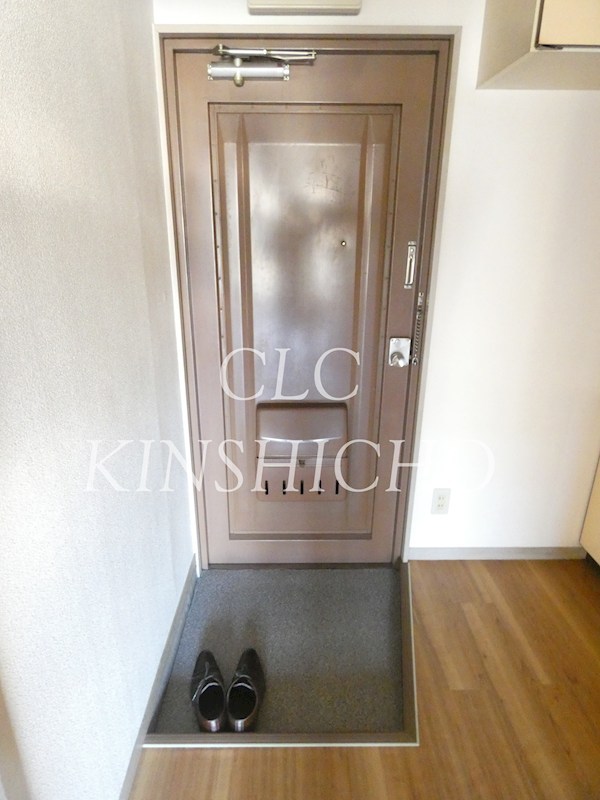 ハイツ池水 玄関