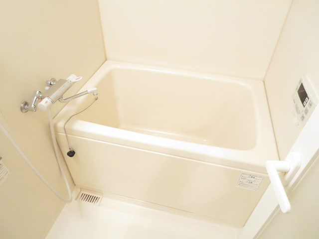 LS　CREW　J 風呂画像