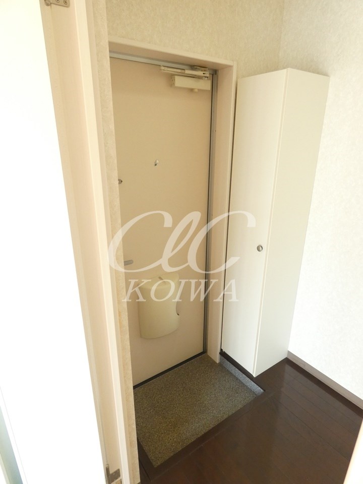 リリックコート笹六長島 玄関