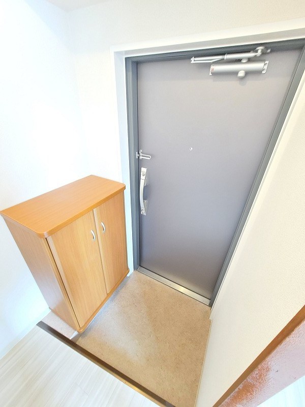 サニーコーポ佐久間ビル 玄関