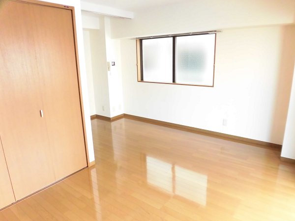 シャンティオン  リビング