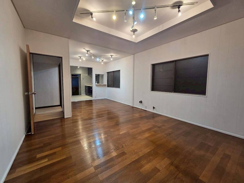 三ヶ谷戸建 リビング