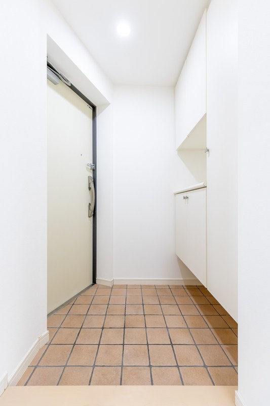 グラントゥルース東向島 玄関