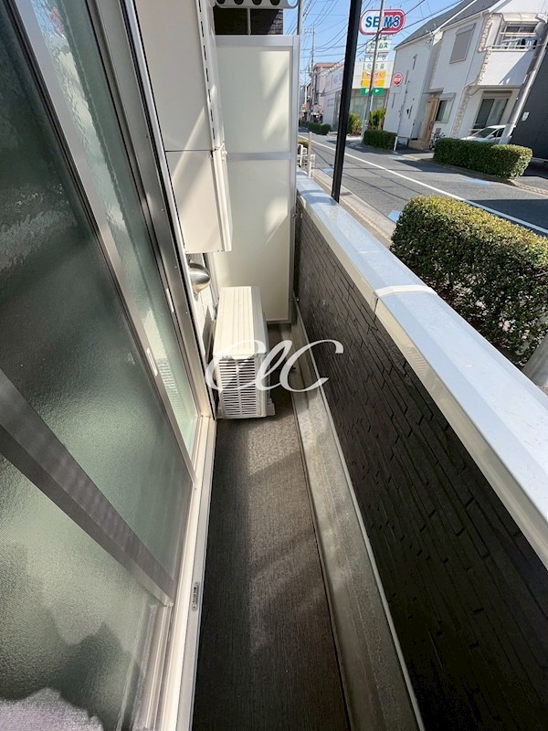 リブリ・ゆうやⅥ ベランダ