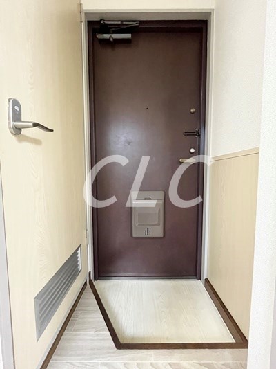 パレス内田２号館 玄関