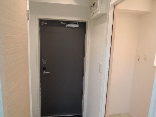 ラフィーネＳ   玄関