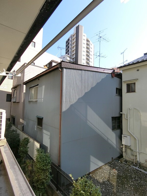 いちごパレス ベランダ