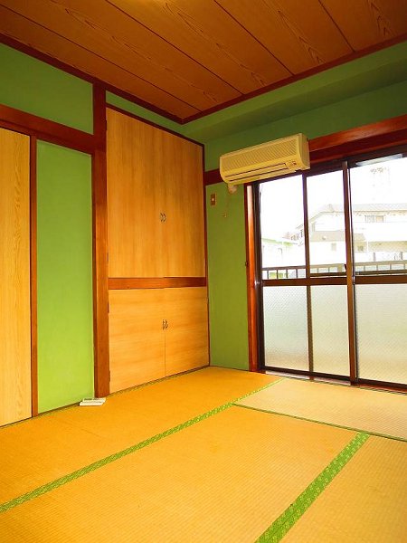 慶ハイム ベッドルーム