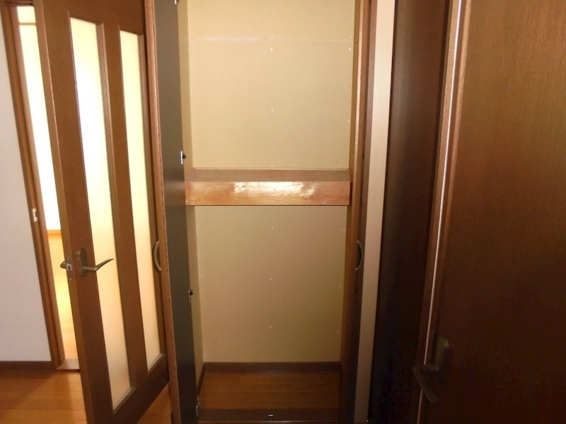 ラウレア その他8