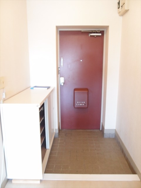 ハイツエレファント 玄関