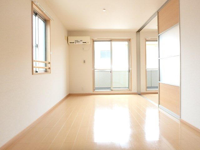 グランフィールド松江Ⅱ リビング