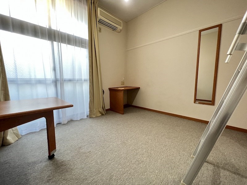 ピークシーダー   リビング