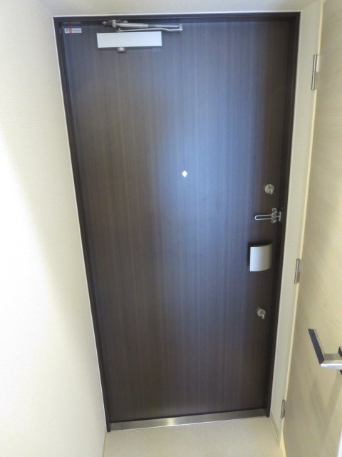 エステムプラザＴＯＫＹＯ　ＲＩＳＥ 玄関