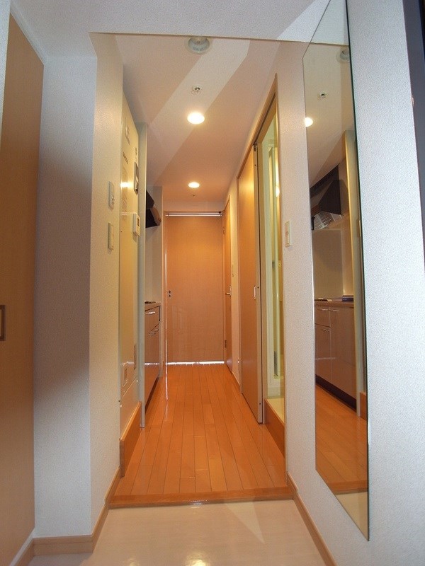 プライムアーバン西大島 玄関