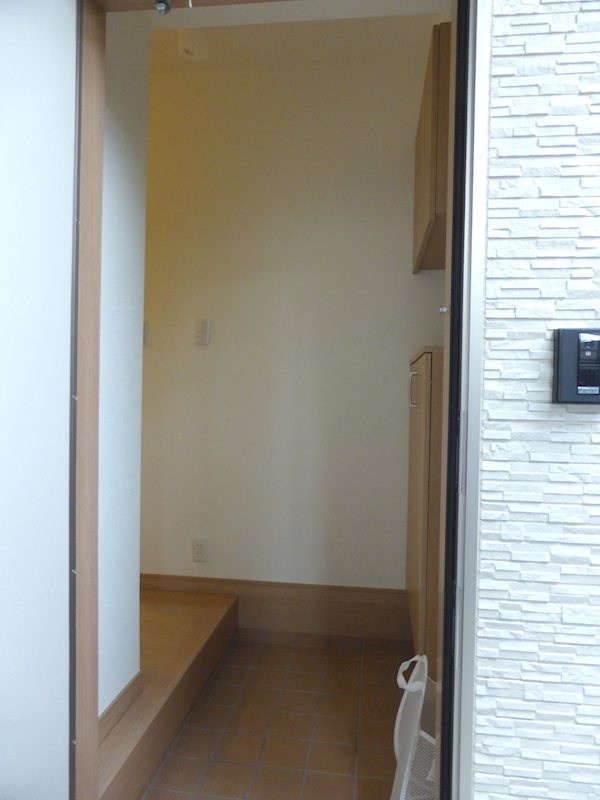 プルメリア 玄関