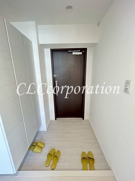 関寅ビル第10 玄関