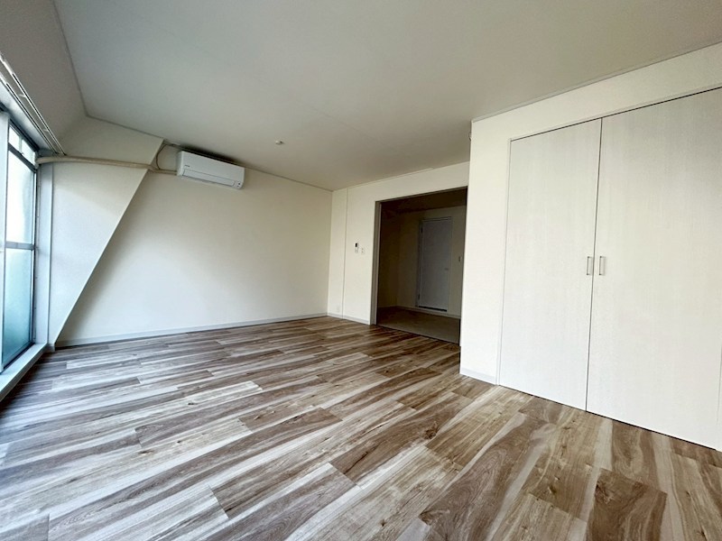 横川ビル ベッドルーム