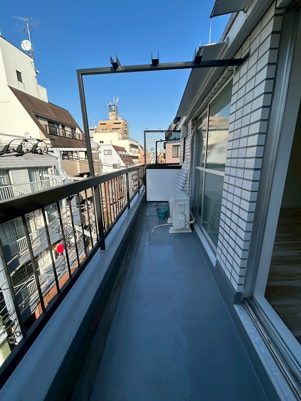 横川ビル ベランダ