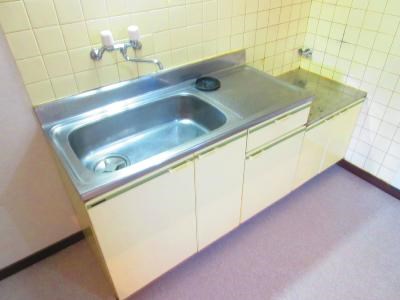 メゾンド・リヴェール キッチン