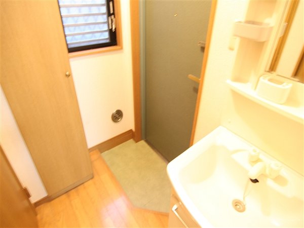 メゾンドミモ 玄関