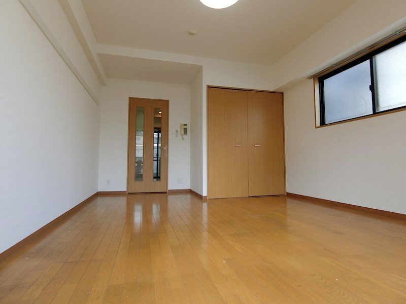 ドゥステップビル   ベッドルーム