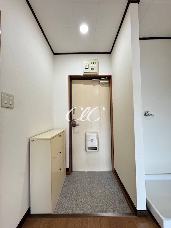 三枝マンション 玄関