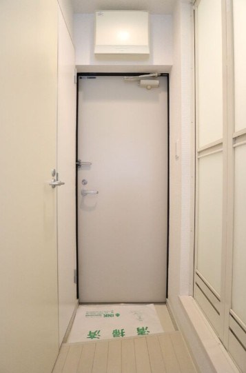 クレセール田端  玄関